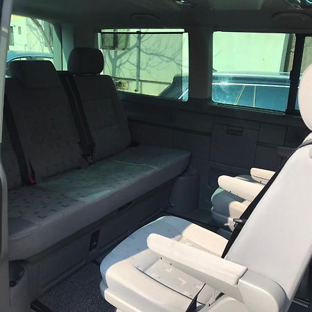 Mona Apartment Taxi#Airport #Parking#Bucharest#Therme Otopeni Dış mekan fotoğraf